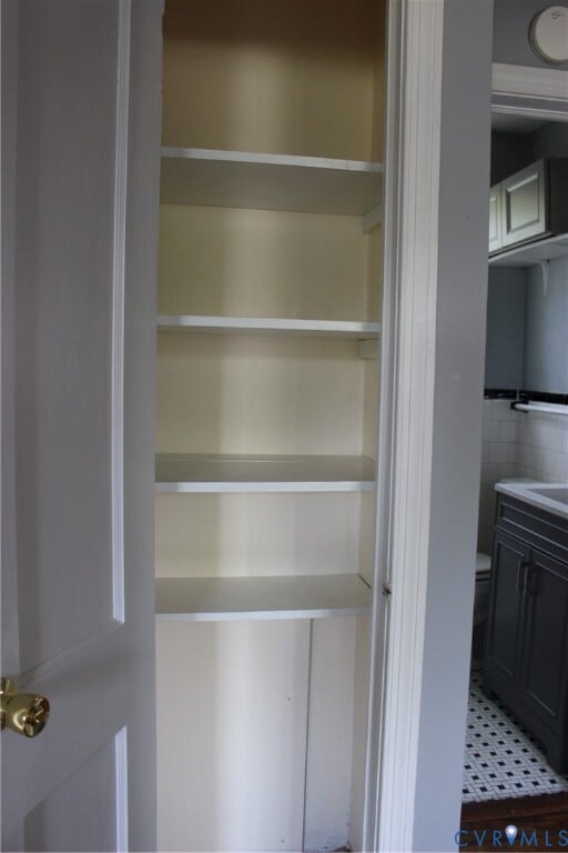 Building Photo - 2300 Farrand St