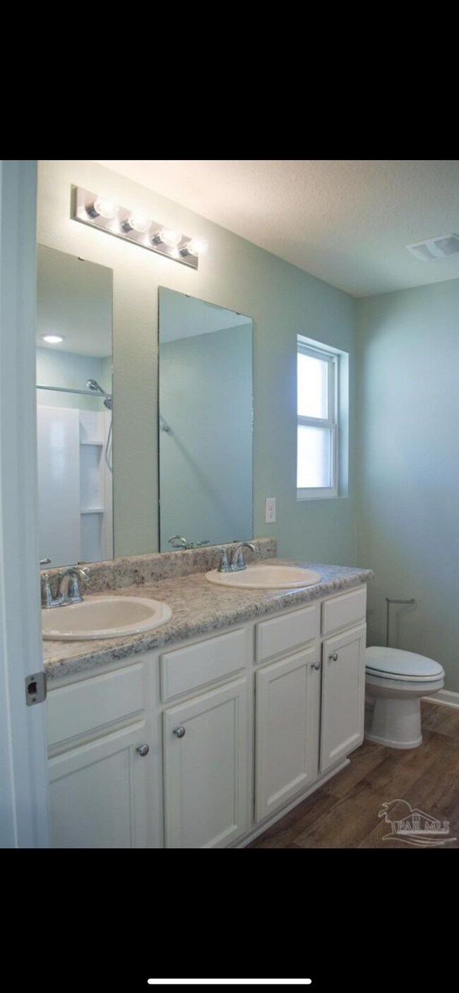 Master Bathroom - 4629 Integrity Ct