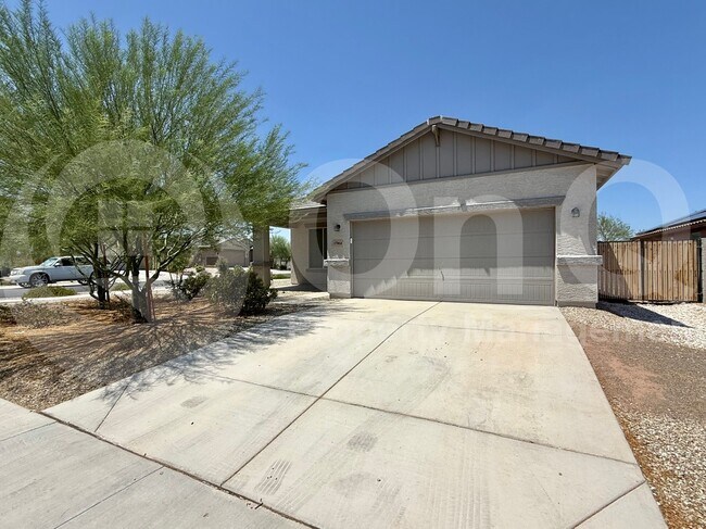 Building Photo - 17864 W Paraiso Dr