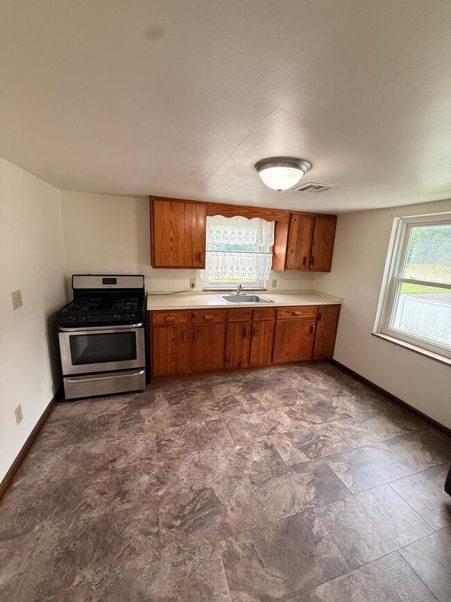 Building Photo - 4955 Bull Creek Rd