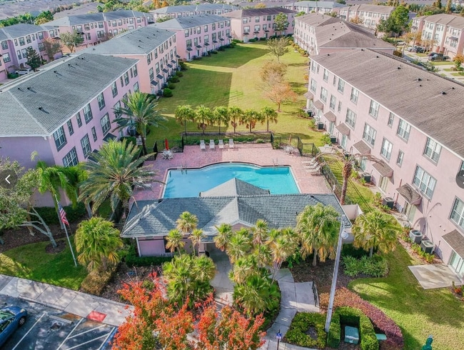 Building Photo - 2521 Lexington Oak Dr
