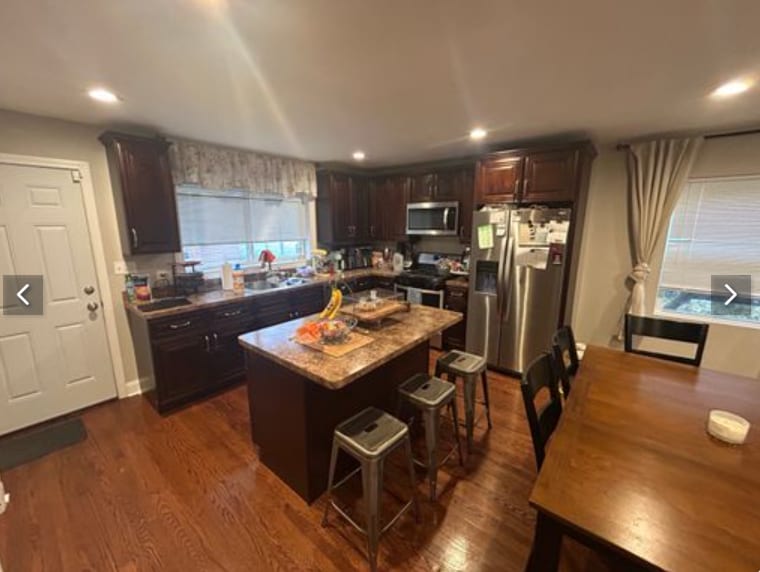 Building Photo - 9143 S Cottage Grove Ave