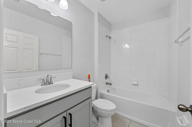 Building Photo - 4198 Alligator Flag Cir