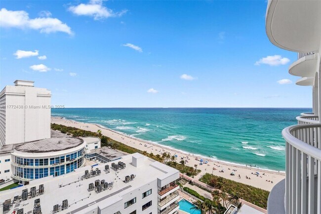 Building Photo - 5401 Collins Ave