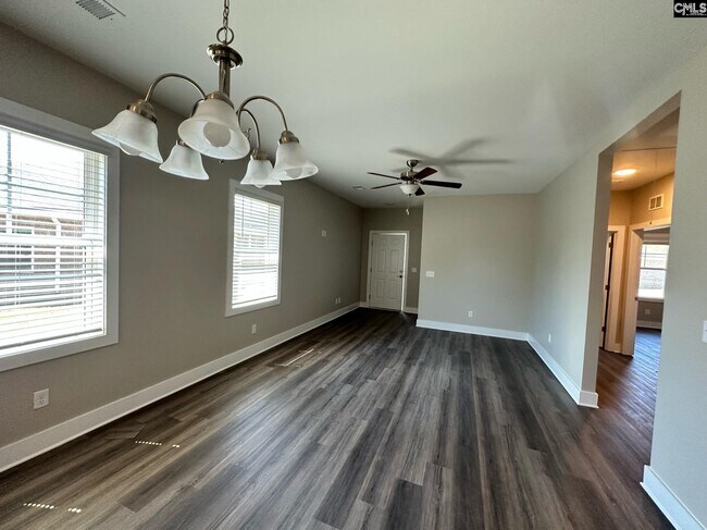 Building Photo - 357 Galaxy Ln