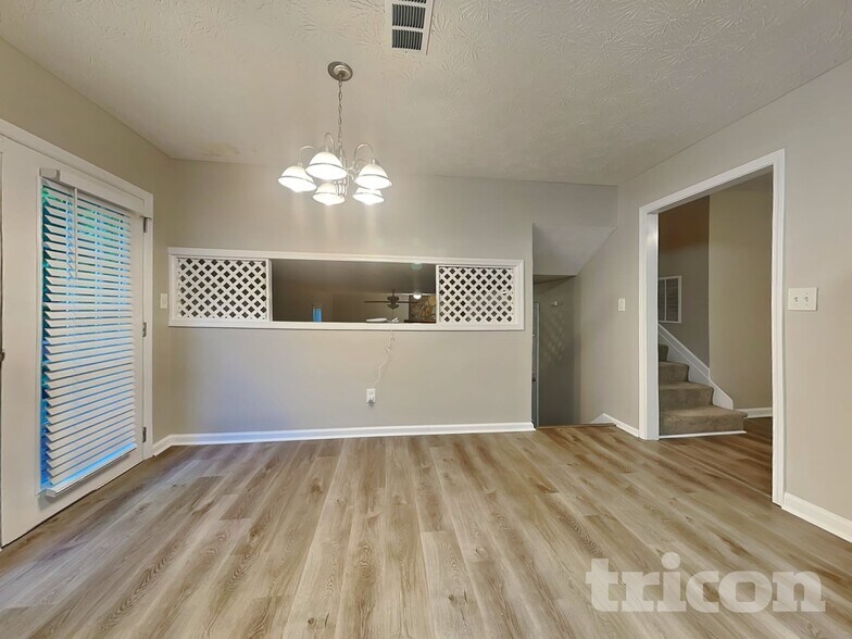 Building Photo - 80 Windsong Ct