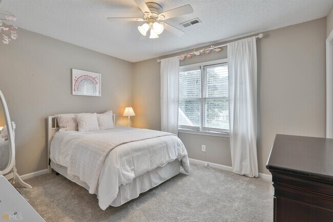 Building Photo - 503 Caxton Ct