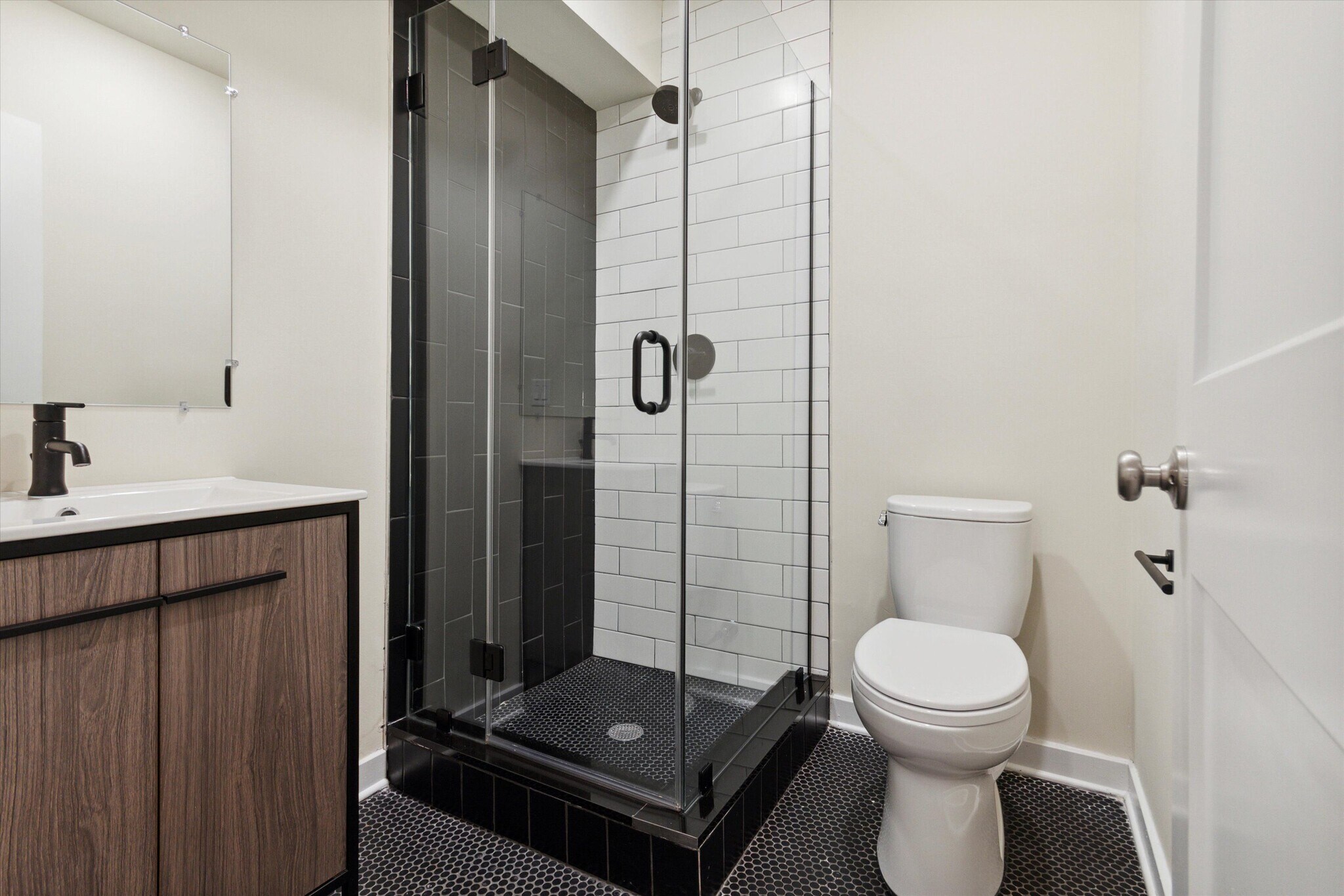 Building Photo - 1330 N 15th St