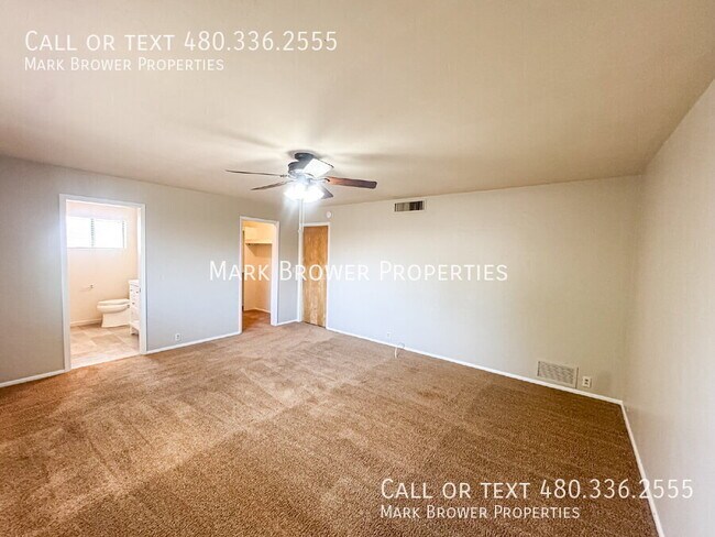 Building Photo - 505 E Loma Vista Dr