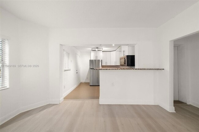 Building Photo - 3262 Elizabeth St