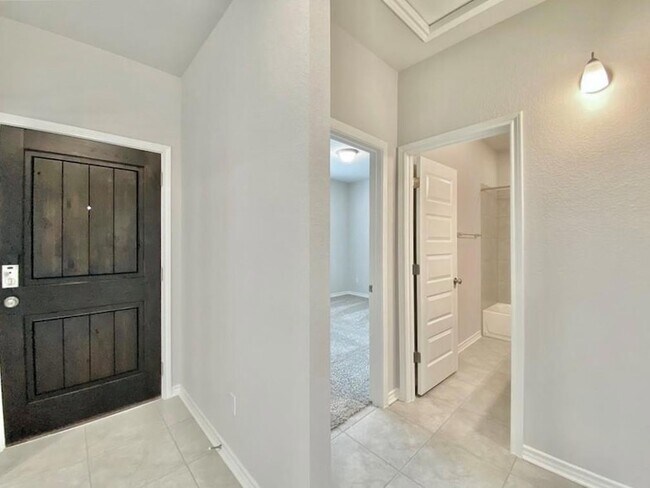 Building Photo - 2148 Pecan Island Dr