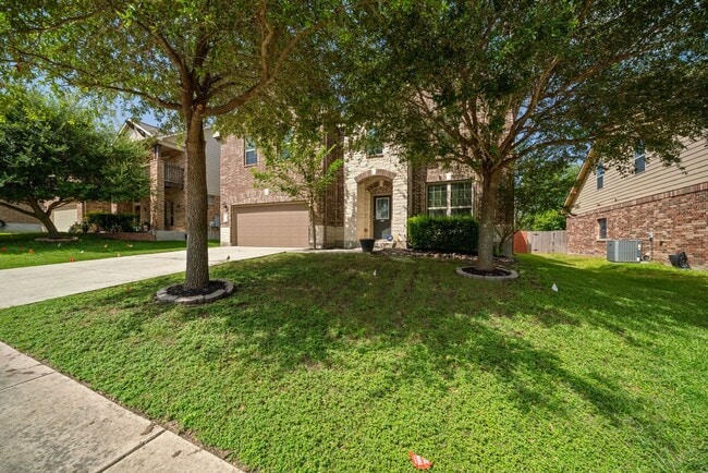 Building Photo - Immaculate Home in the Coveted Fairway Rid...