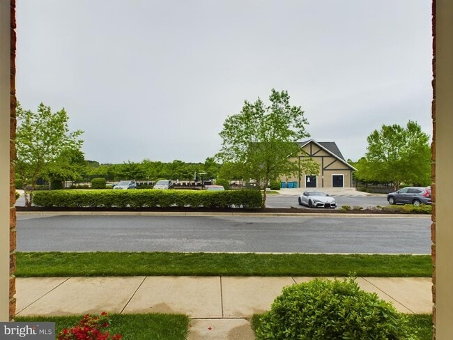 Building Photo - 6479 Jack Linton Dr S