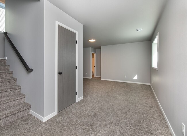 Building Photo - 4-bedroom, 3.5-bathroom West Fargo Single-Family Home w/ 3 Stall Garage