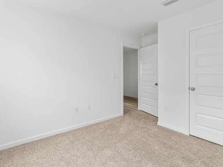 Building Photo - 157 Gray Owl Dr