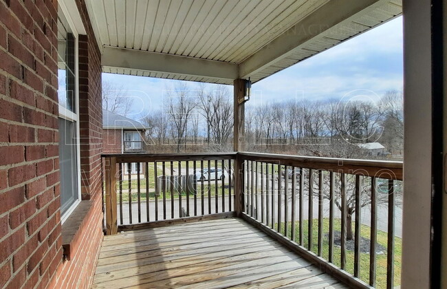 Building Photo - 304 Keeneland Dr