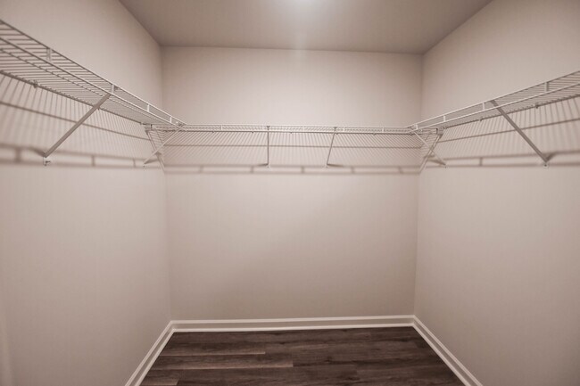 Building Photo - 130 Maple Spring Trl