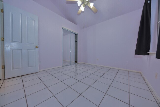 Building Photo - 1372 Michelangelo Dr
