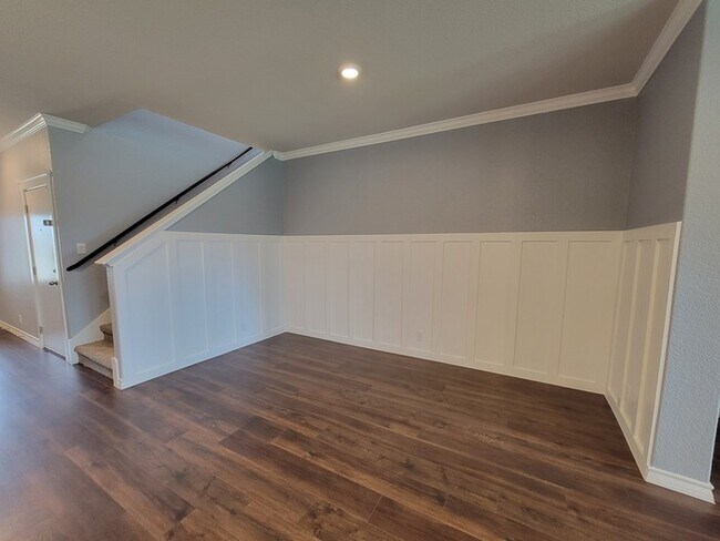 Building Photo - Brookstone Creek Beauty – 4 Bedrooms, 3 Bathrooms, and Smart Features Throughout