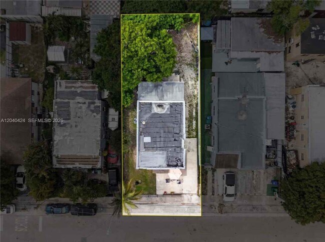 Building Photo - 1168 NW 30th St