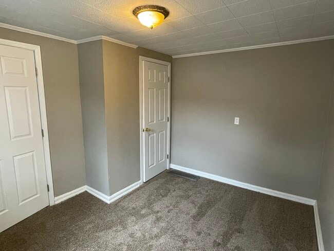 Building Photo - 1729 Windemere Dr