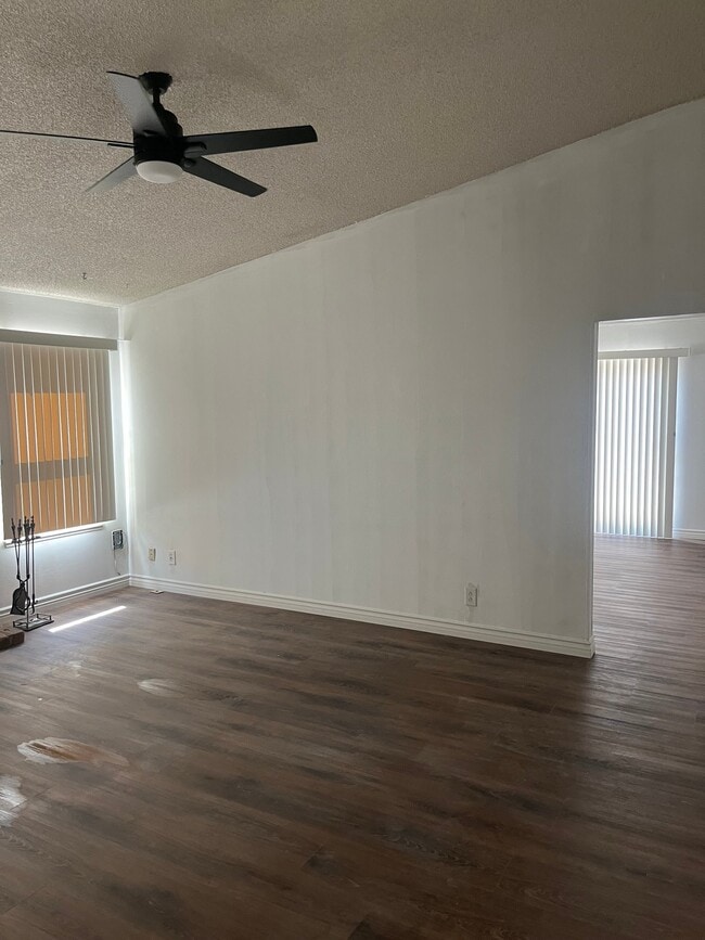 Building Photo - 3001 King Midas Way