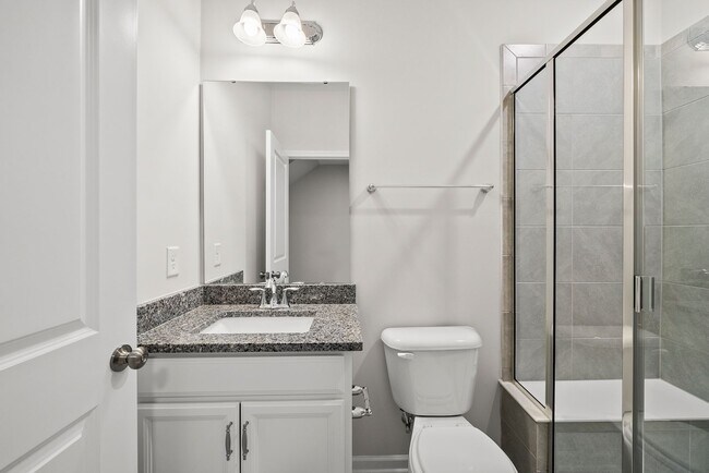 Building Photo - 2116 Curry Mdw Wy