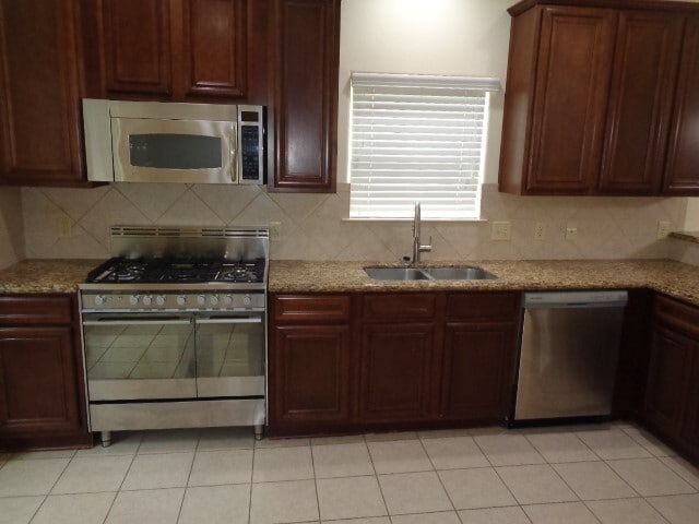Building Photo - 10332 Stone Gate Dr