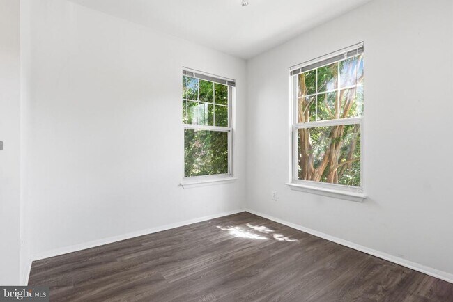 Building Photo - 1710 Abercromby Ct