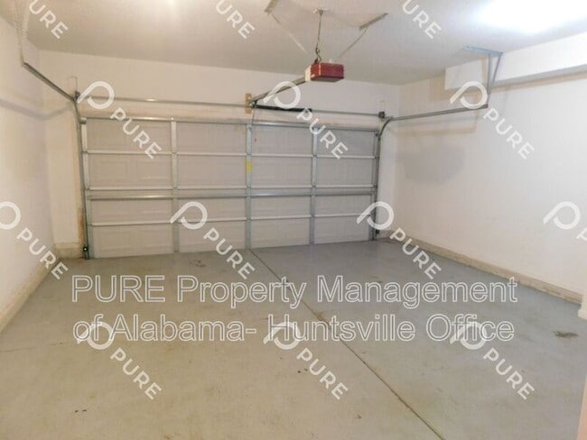 Building Photo - 103 Tallmadge Ct SW