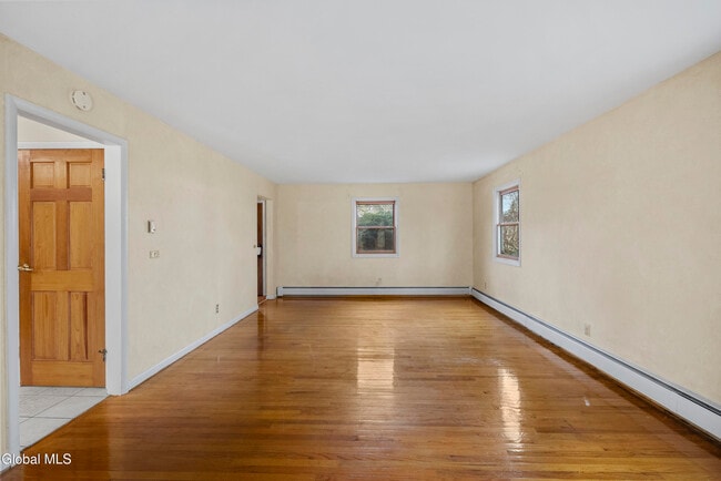 Building Photo - 167 Wood Dale Dr