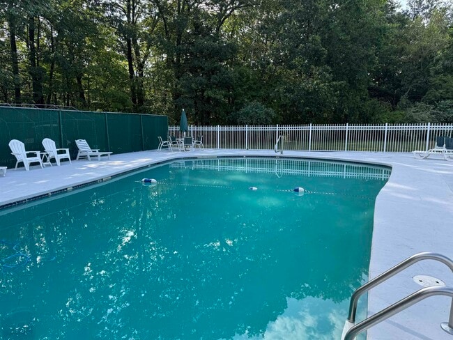 Building Photo - 29 Capron Rd