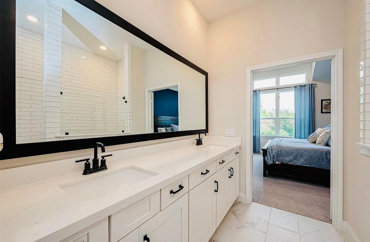 Building Photo - 15306 Spanish Ranchos Way