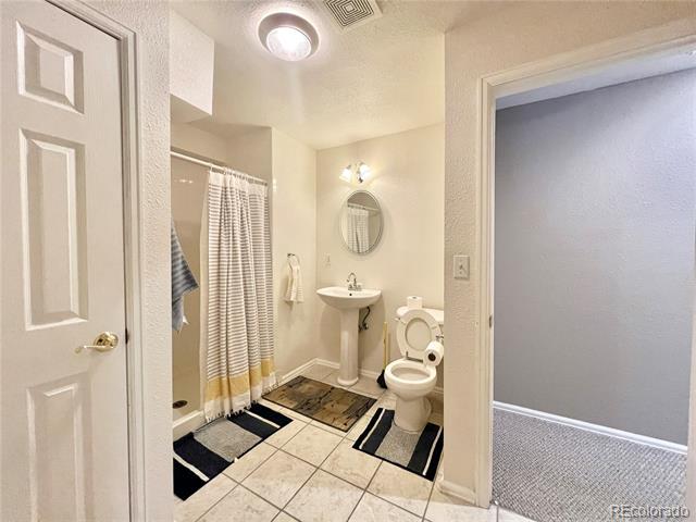 Building Photo - 5492 S Sicily Way
