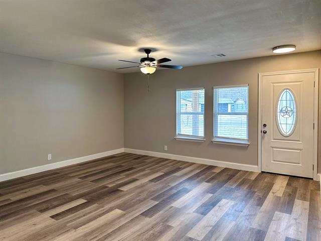 Building Photo - 3118 Dartmouth Dr