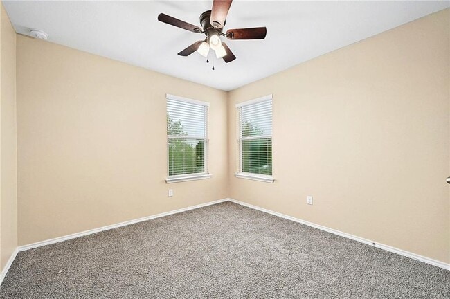 Building Photo - 171 Violet