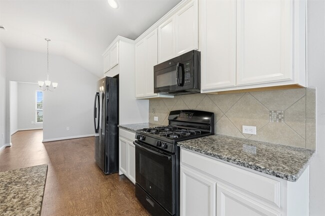 Building Photo - 19010 Whitehaven Bend Ln