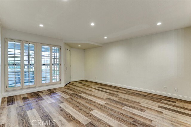 Building Photo - 27343 Nicole Dr