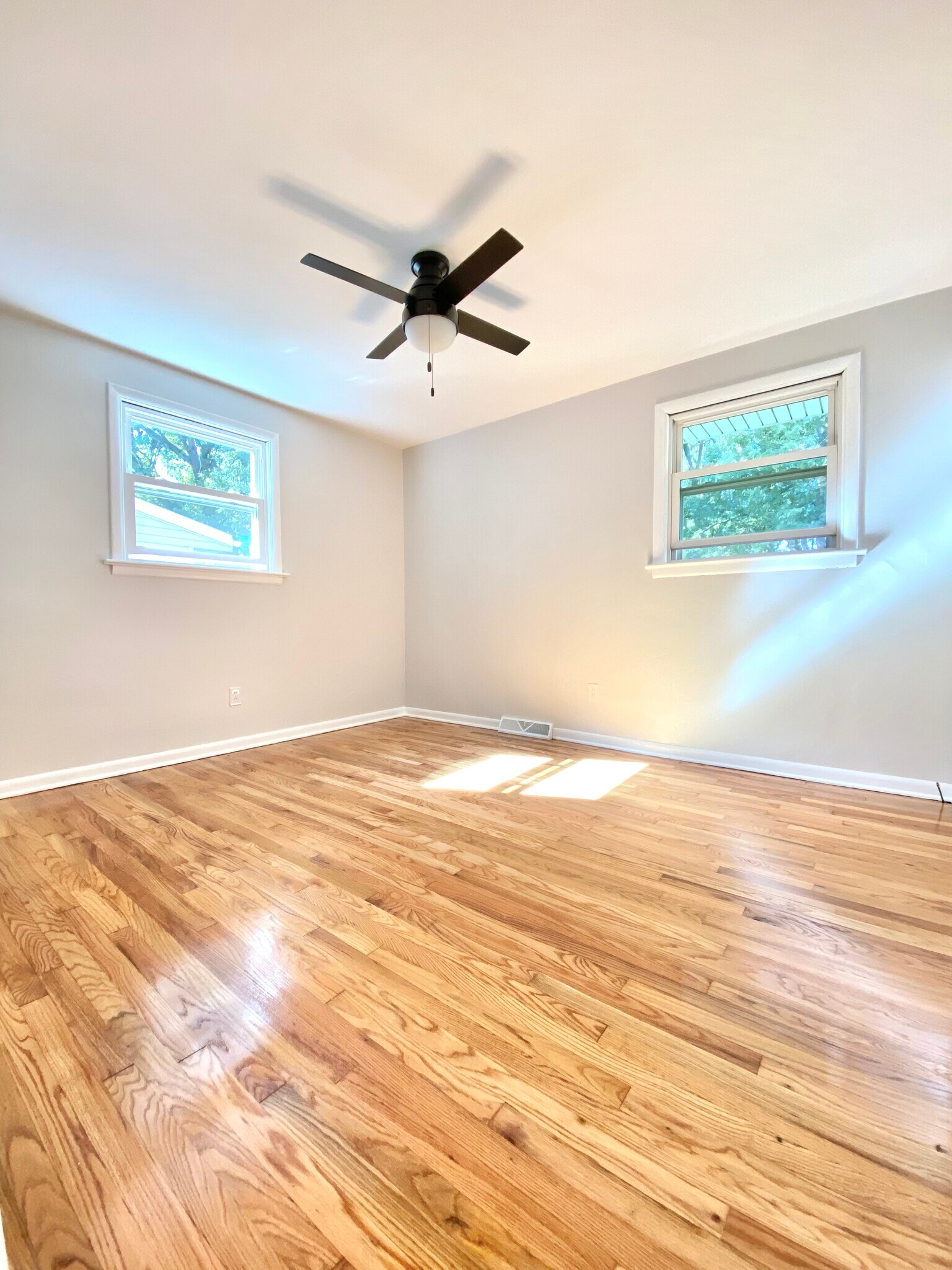 Bedroom 1 - 2136 W 22nd St