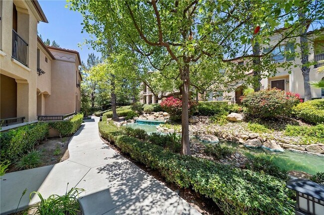 Building Photo - 11316 Paseo La Cumbre