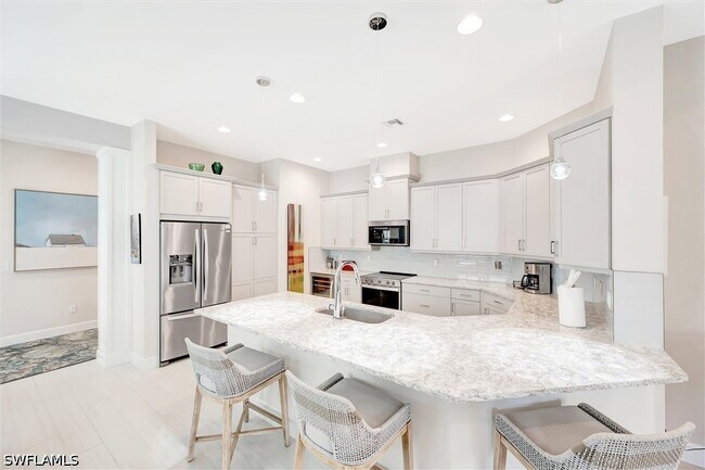 Building Photo - 5743 Highbourne Dr