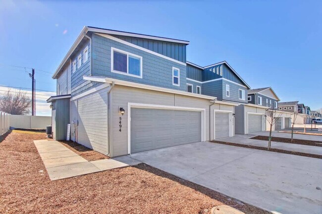 Building Photo - 5494 Cherry Ln