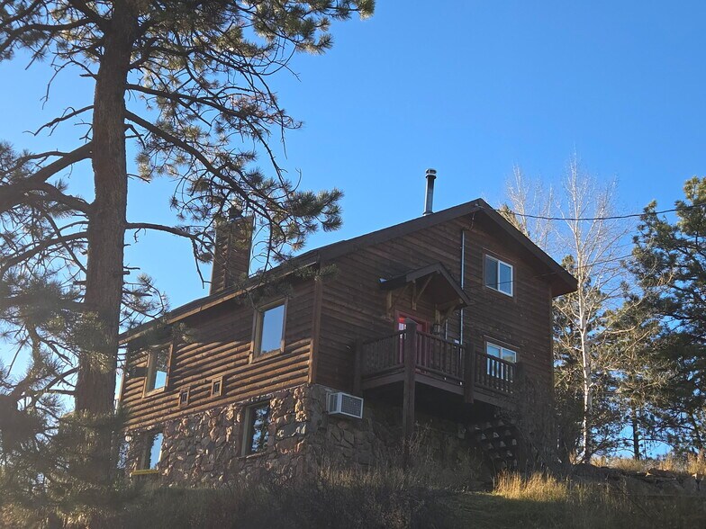 Building Photo - 11 Sun Way