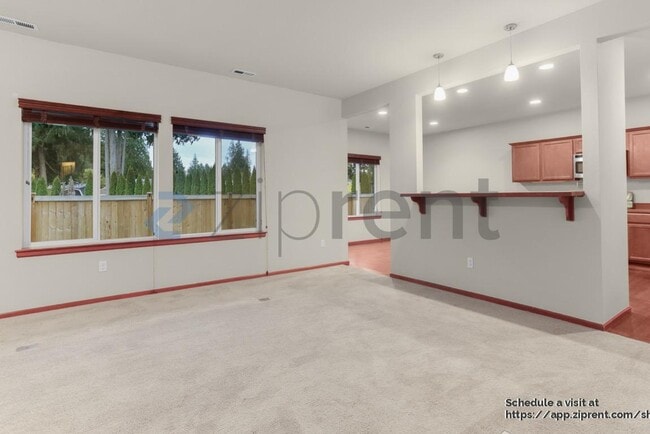 Building Photo - 5614 147th Pl NE
