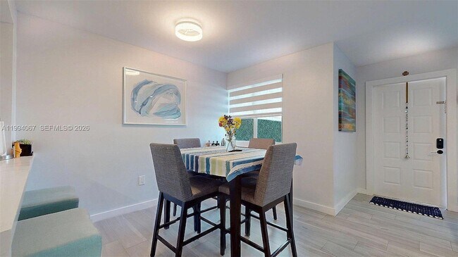 Building Photo - 6840 SW 45th Ln