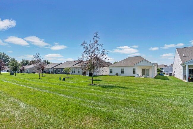 Building Photo - 220 Woodland Sky Dr