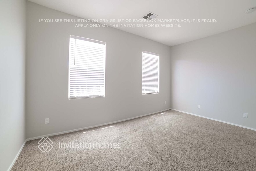 Building Photo - 7114 W Ocotillo Rd