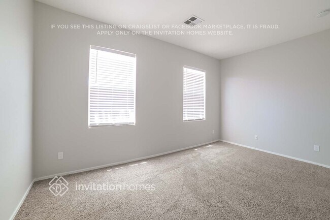 Building Photo - 7114 W Ocotillo Rd