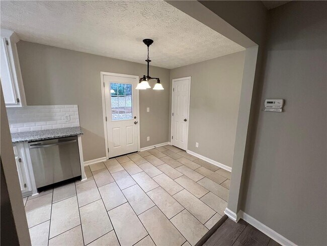 Building Photo - 6590 A C Smith Rd