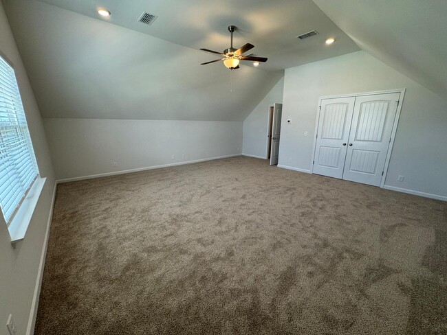 Building Photo - 1814 Albarado Trl